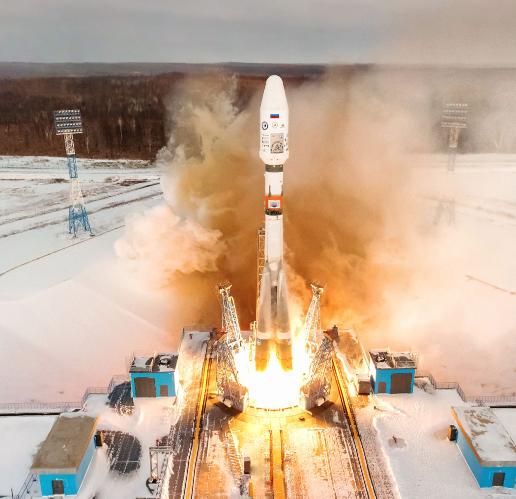 Первая ракета с космодрома восточный. Космодром Восточный Союз 2. Космодром Байконур Восток 1. Космодром Восточный и Байконур. Космодром Восточный.