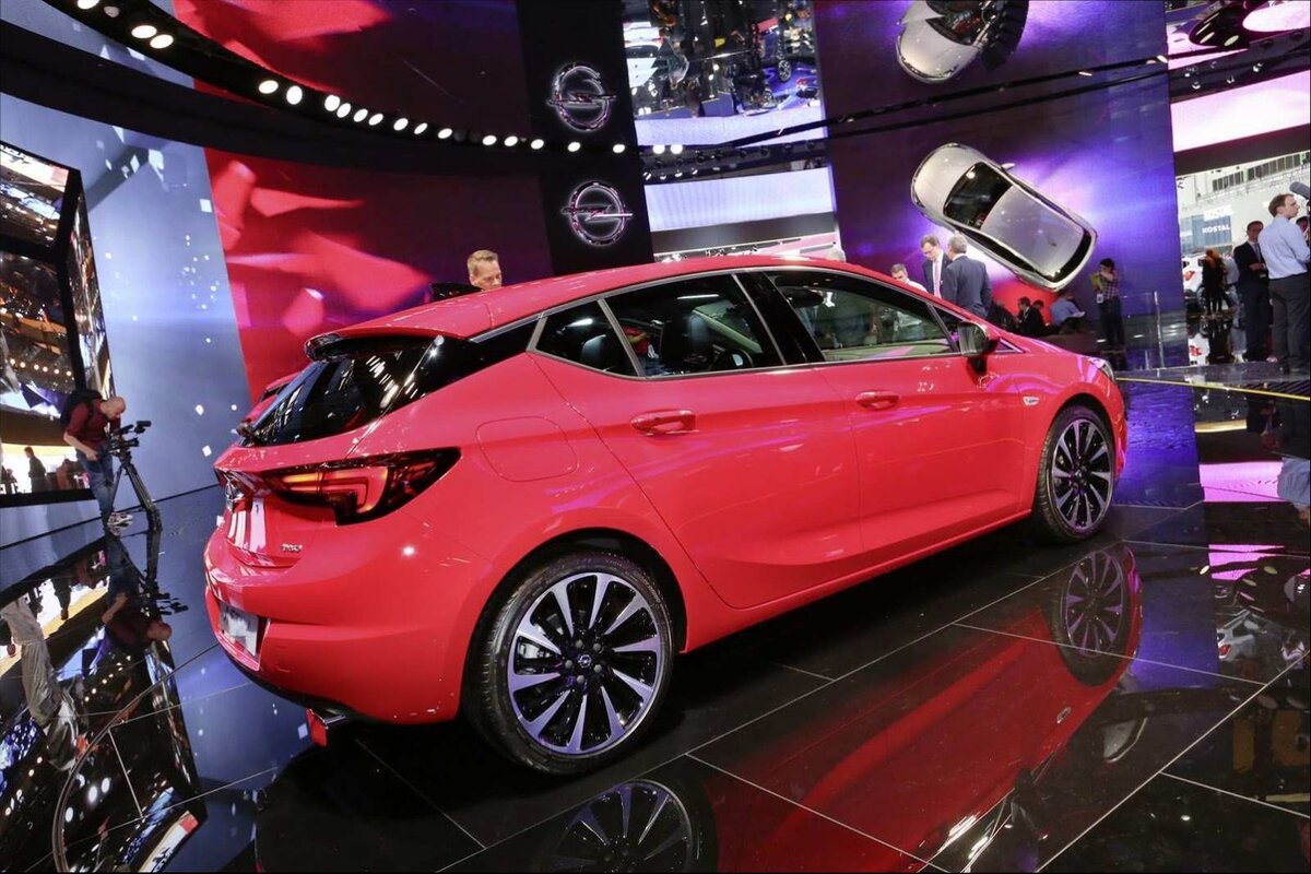 Opel Astra k 2019