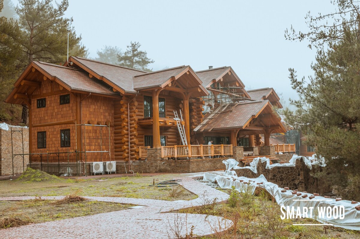 Деревянный комплекс на острове Кипр 