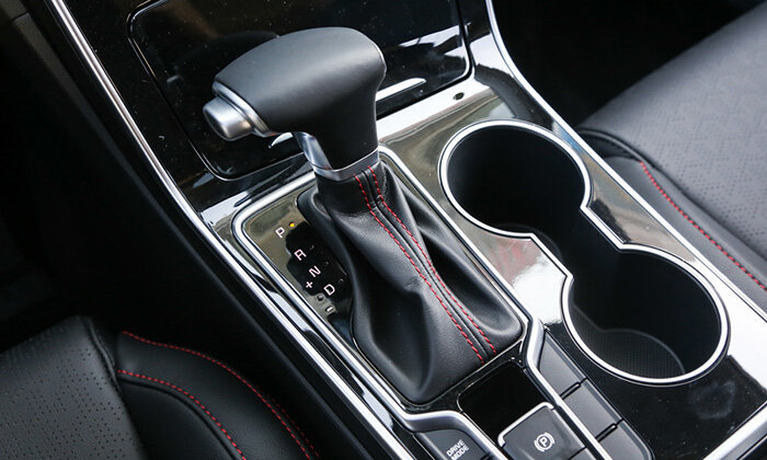 Автомобиль с АКПП, фото: njcar.ru