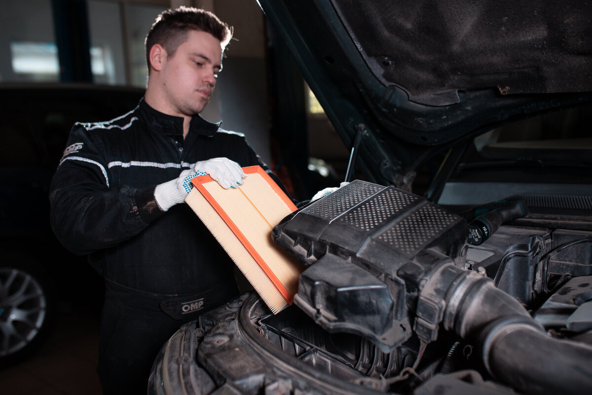 Автосервис пятигорск лэнд ровер. Автосервис в мытищах ледчровер. Ровер сервис москва. Севастопольский проспект дом 95 б. Севастопольский проспект 95б.