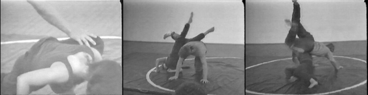 Нэнси Старк Смит и Курт Сиддалл на первом перформансе в 1972 году