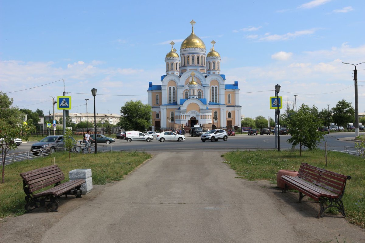 Погода в новокуйбышевске. Церковь Умиление в Новокуйбышевске. Церковь иконы Божией матери Умиление Новокуйбышевск. Церковь в честь иконы Пресвятой Богородицы Умиление Новокуйбышевск. Церковь Новокуйбышевск летом.