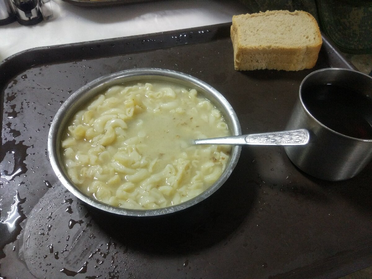 макароны с водой