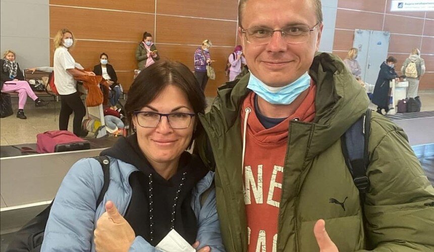 "Врачи спасшие ребенка в полете над Атлантикой". Instagram Василий Жданов