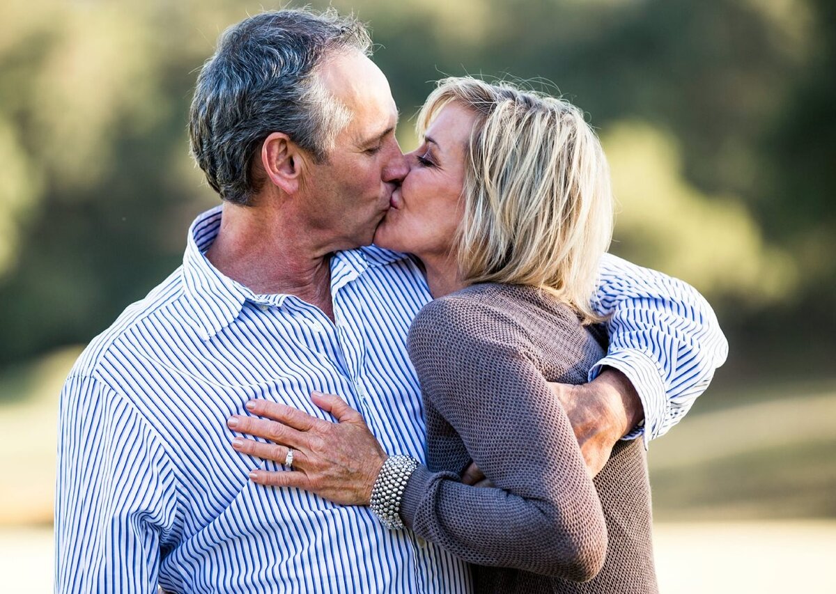 Целуйтесь на здоровье