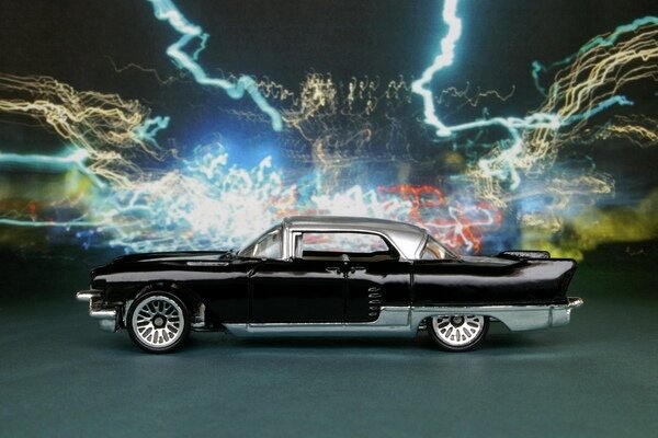 Легендарный автомобиль Cadillac Eldorado