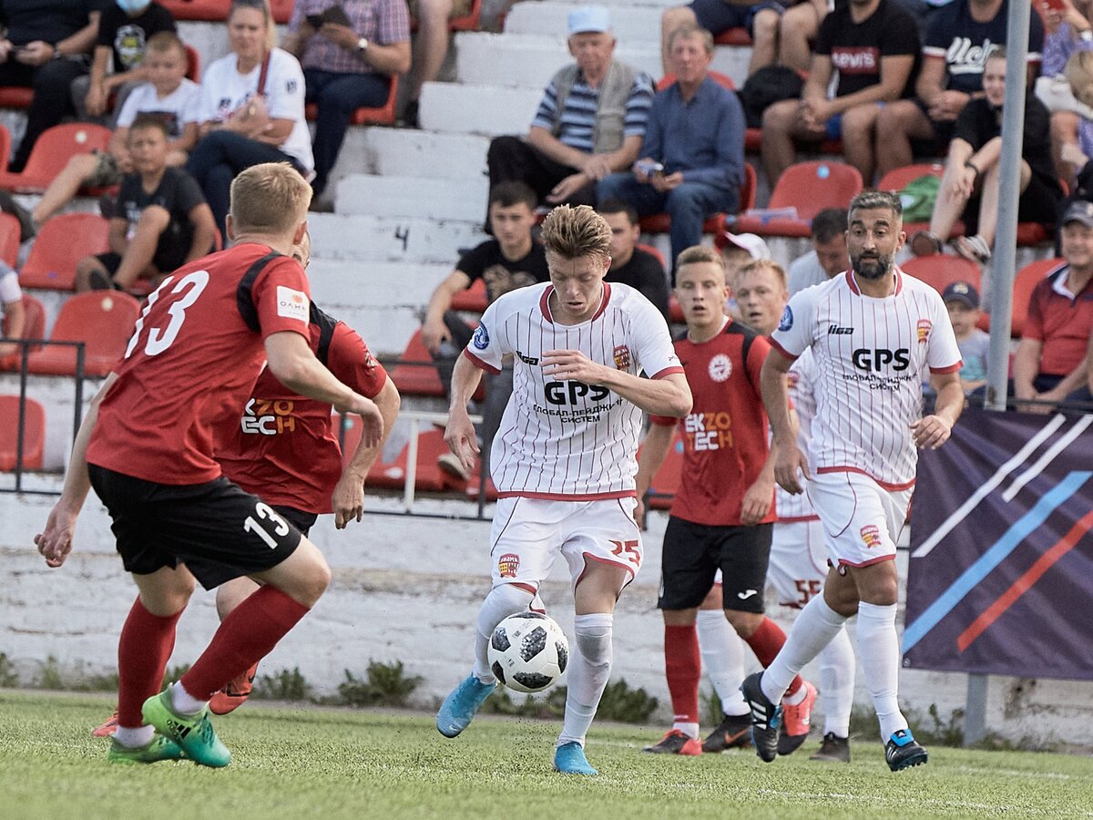 Дерби восточного подмосковья: "Знамя Труда" (Орехово-Зуево) - "Знамя" (Ногинск"). Фото Fczt-oz.ru