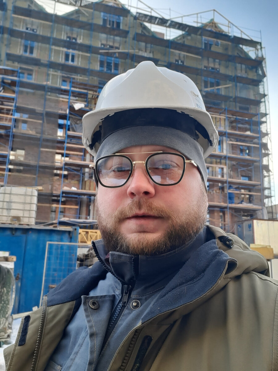 на объекте