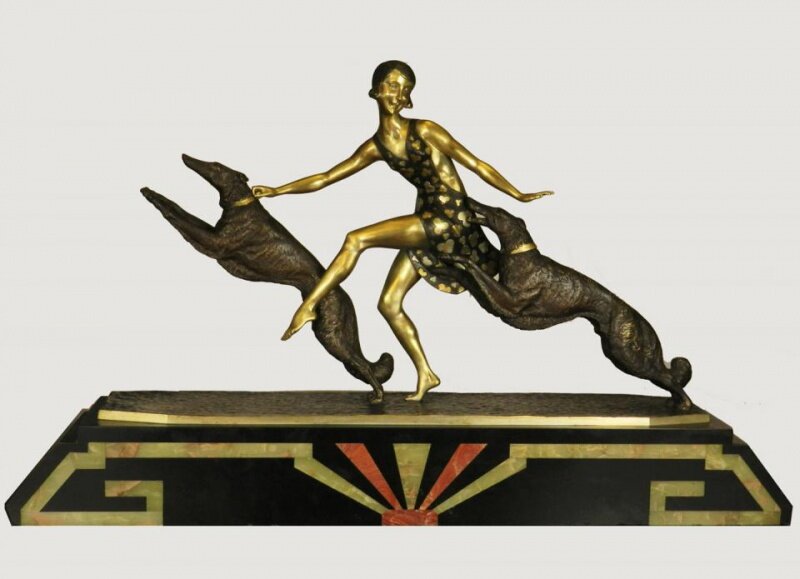 Скульптура Арт Деко Девушка с собаками J. Lormier