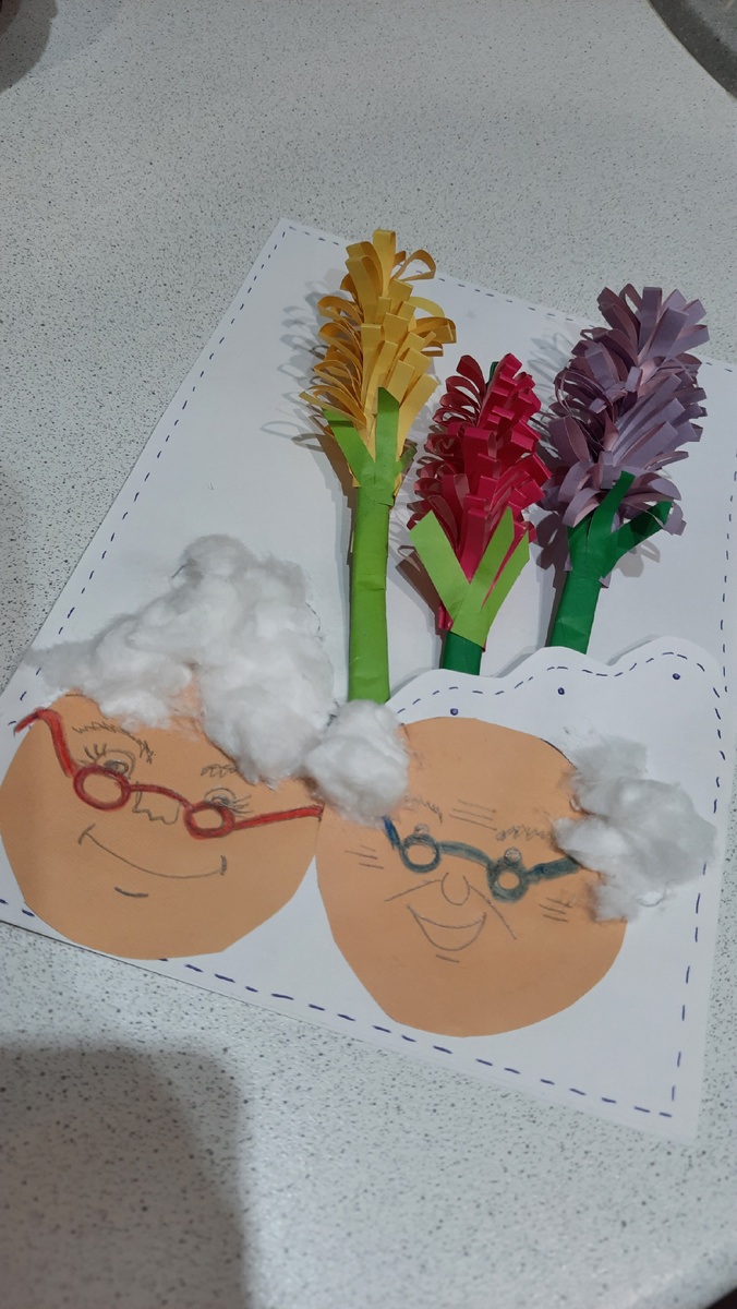 Вот такая 3д открытка у нас получилась