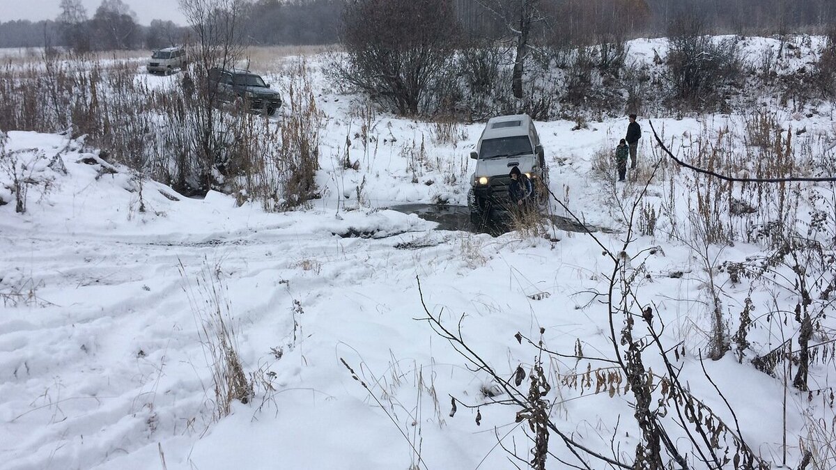 Нас ждало несколько водных преград, 