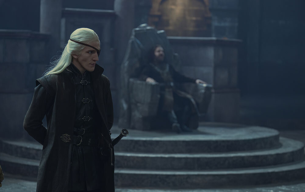 Едва ли бы лорд Штормового предела оценил мою писанину. Кадр из сериала "Дом дракона"