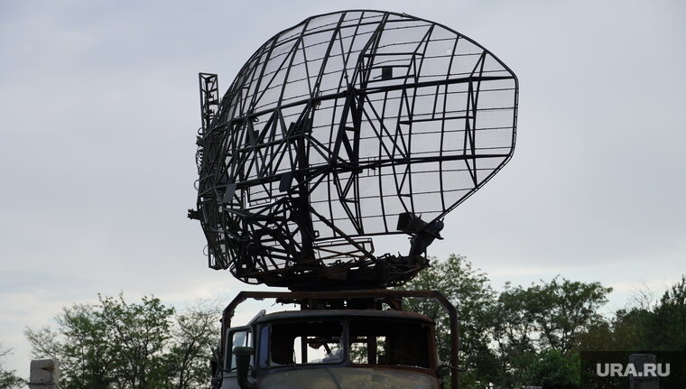    ПВО России умеет бороться с «беспилотниками-камикадзе», отметил Константин Сивков