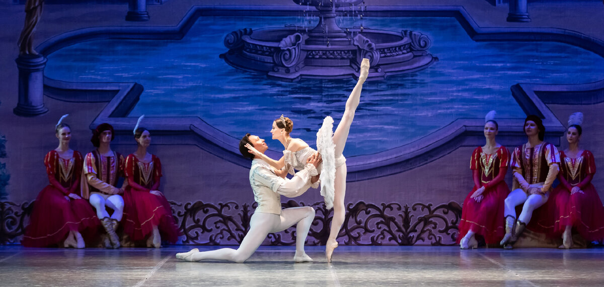 фото с сайта театра