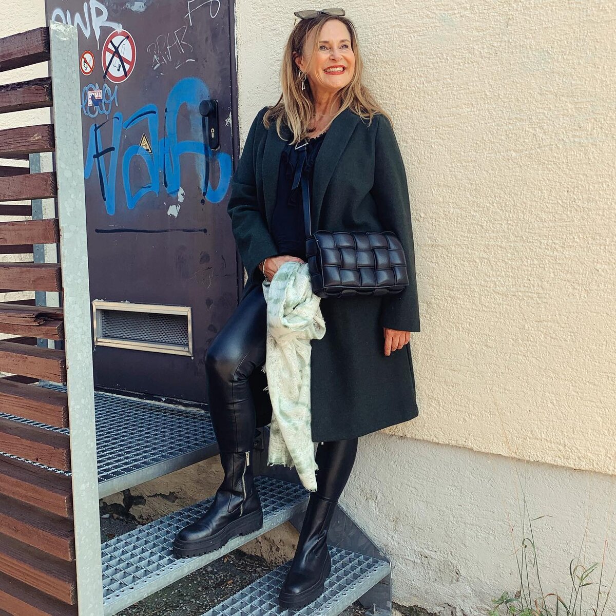 Наденьте кожаные брюки и вы точно не останетесь без комплимента: 10 ...