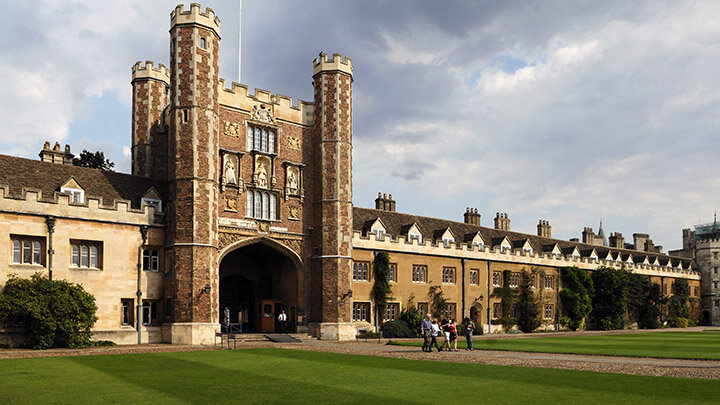 ТРИНИТИ-КОЛЛЕДЖ. ФОТО: HELMUT MEYER ZUR CAPELLEN/IMAGEBROKER.COM/GLOBAL LOOK PRESS