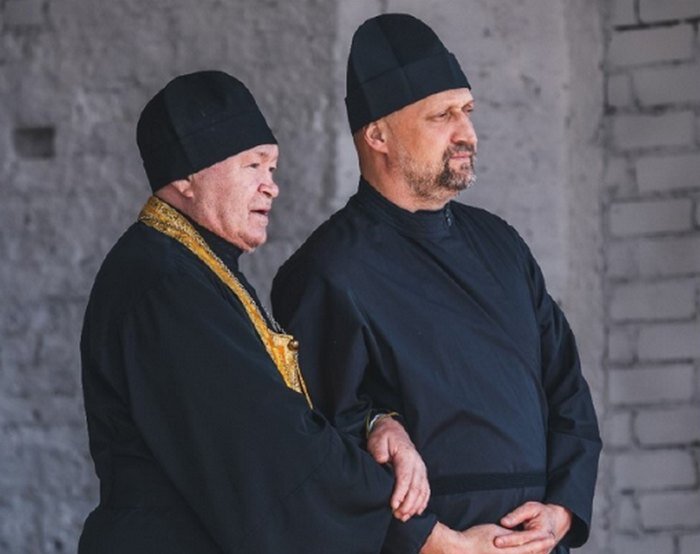 Главная роль в фильме непослушник. Непослушник 2 село васильевское. Непослушник сборы. Монастырь в фильме непослушник. Непослушник фильм 2022 кузнецов.