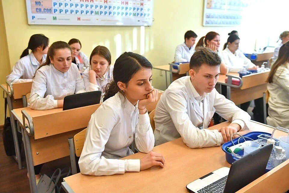     Первый съезд российского движения детей и молодежи стартовал 18 декабря 2022 года Михаил ФРОЛОВ