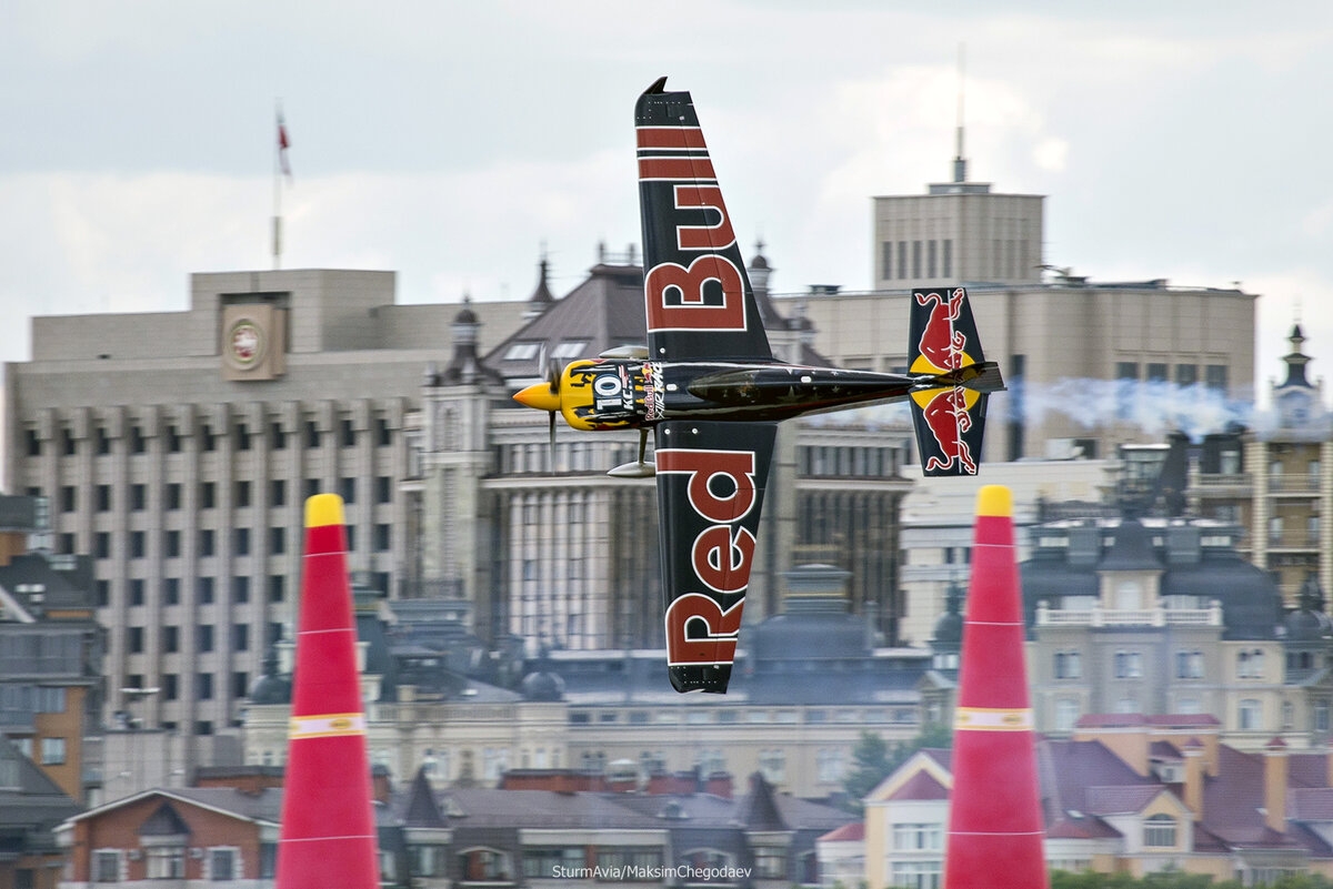 Red bull Air Race самолеты