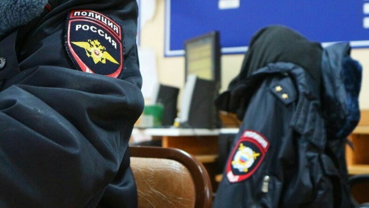    По факту несанкционированного размещения рекламных объявлений мэрия Волгограда направила заявление в полицию. Теперь устроителей акции может ждать административная ответственность.