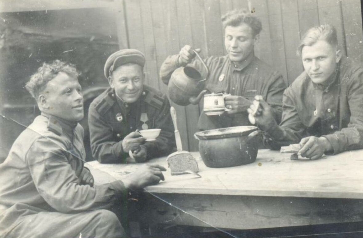 Снимок. размещённый на нашем сайте в разделе Неизвестный солдат: moypolk.ru/soldier/unknown/show/699