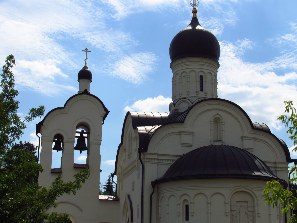 храм в переделкино зимой