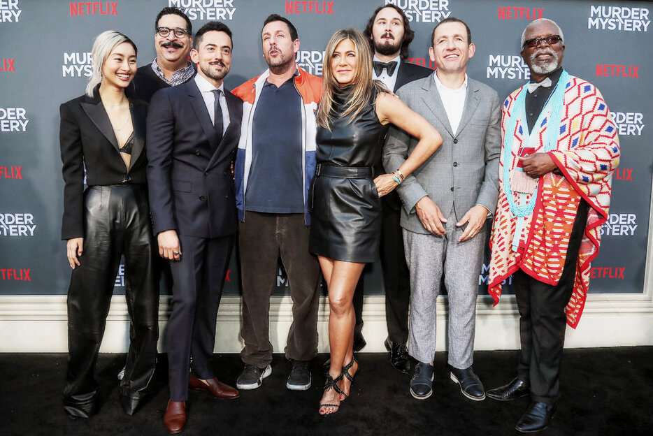 Премьера фильма «Загадочное убийство».