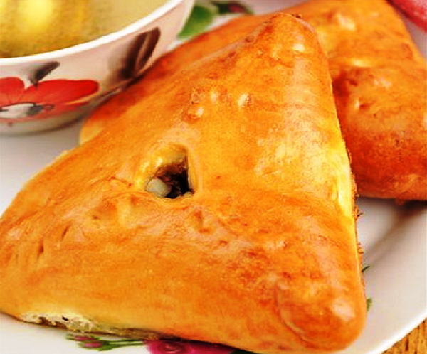 Татарский эчпочмак - или просто сочные пирожки с говяжьим мясом и картошкой