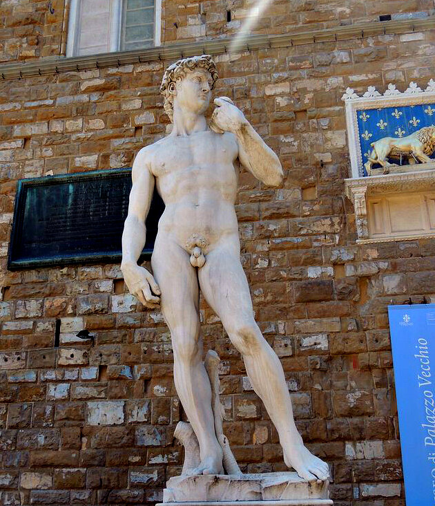 Скульптура "Давид" Микеланджело.