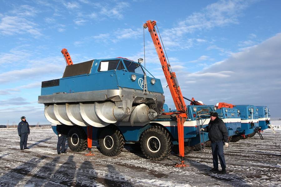 Источник фото: https://topwar.ru/140172-shnekorotornyy-snegobolotohod-zil-29061.html