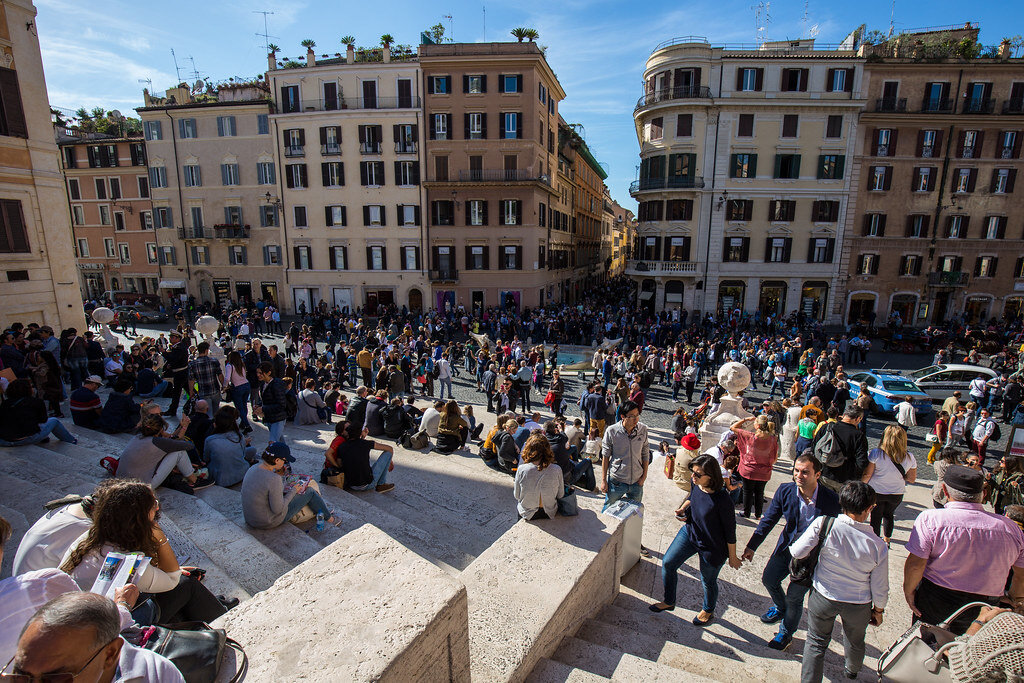Фото: Flickr (больше никаких посиделок на Испанской лестнице!)