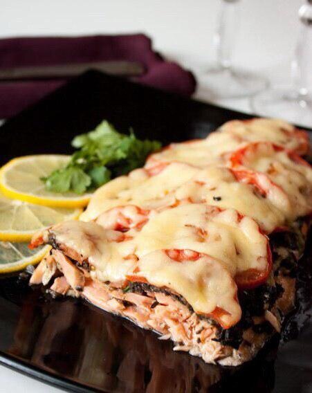 Лосось - просто, вкусно и невероятно полезно.