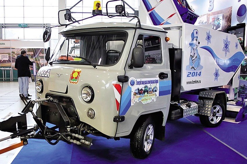 Автомобиль МКМ-1904 "УМКА со стандартной кабиной