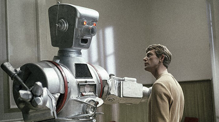 Робот не может причинить вред человеку или своим бездействием допустить, чтобы человеку был причинён вред. Робот должен повиноваться всем приказам, которые даёт человек, кроме тех случаев, когда эти приказы противоречат Первому Закону. Робот должен заботиться о своей безопасности в той мере, в которой это не противоречит Первому или Второму Законам.