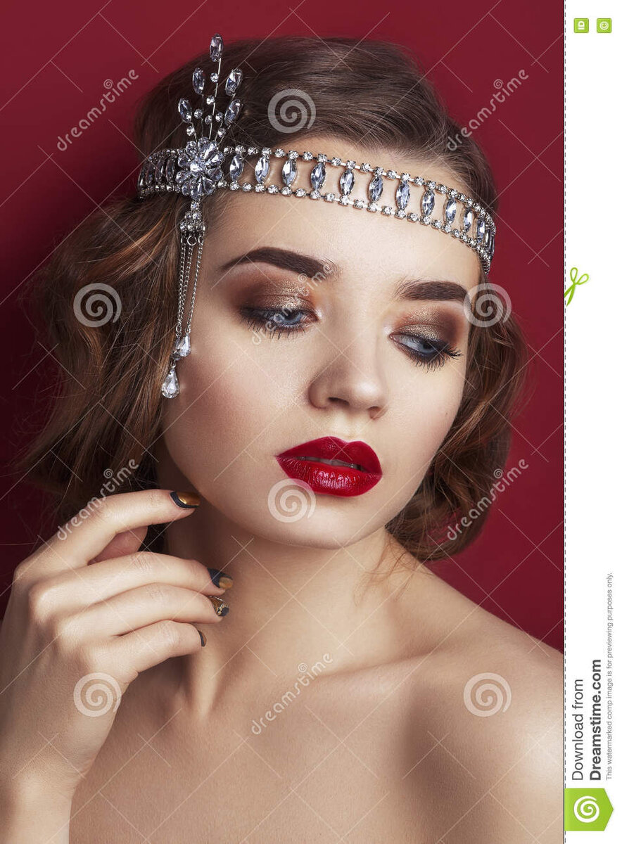 https://www.megapixl.com/retro-portrait-of-a-beautiful-woman-on-a-red-background-vintage-style-fashion-beauty-photo-woman-with-curly-hair-stock-photo-70625777