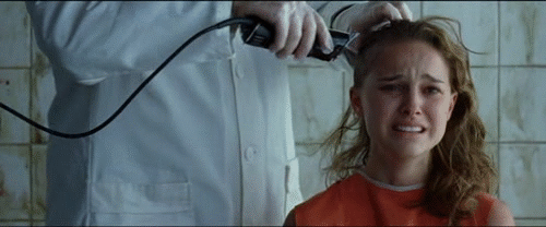 Натали Портман - кадры фильма "V - значит вендетта"