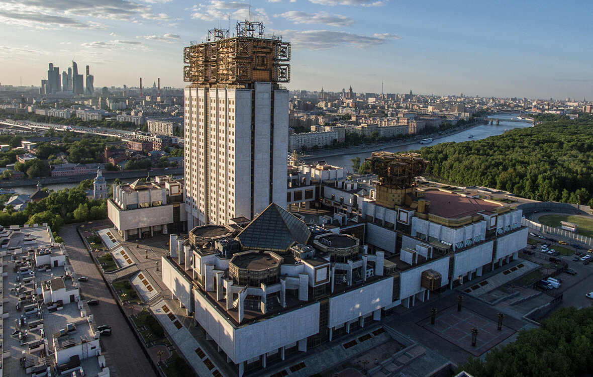 здание академии наук в москве