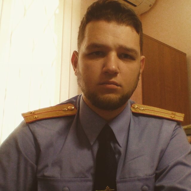 Моё лицо, когда я начал писать Сергея Бюрократа.