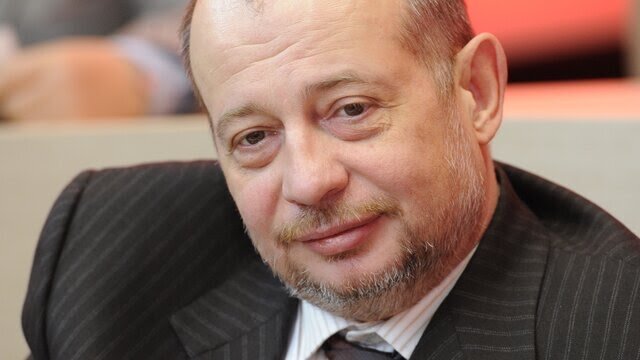 2. Владимир Лисин