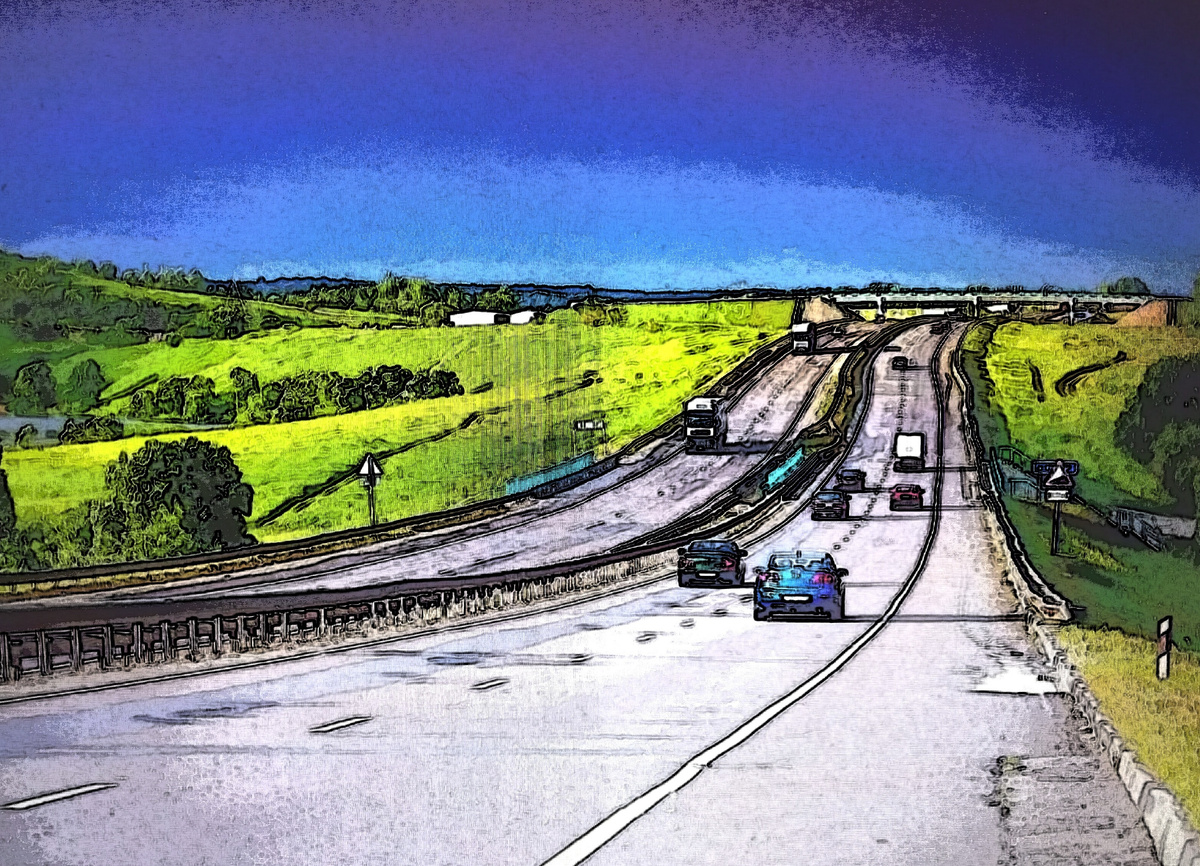 Прямо как в городе: лежишь, а мимо тебя машины круглые сутки катаются