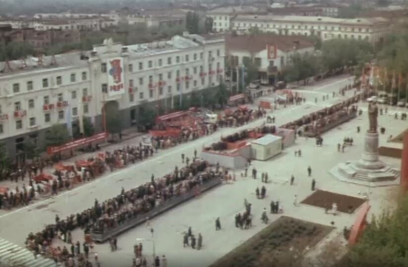 Площадь ленина грозный