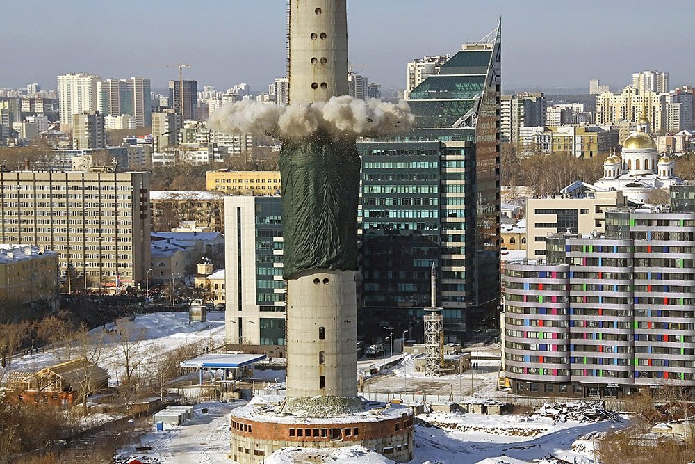 Башни екатеринбурга названия и фото. Телевизионная башня Екатеринбург. Недостроенная башня в Екатеринбурге. Телебашня башня смерти Екатеринбург. Телебашня Екатеринбург высота.