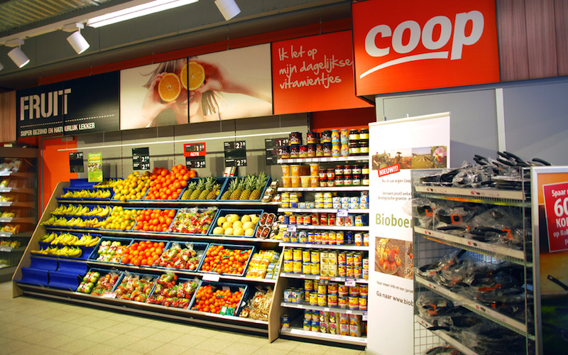 COOP Italia – союз кооперативов, управляющий сетью магазинов, супермаркетов и гипермаркетов в трёх крупнейших округах страны.-2