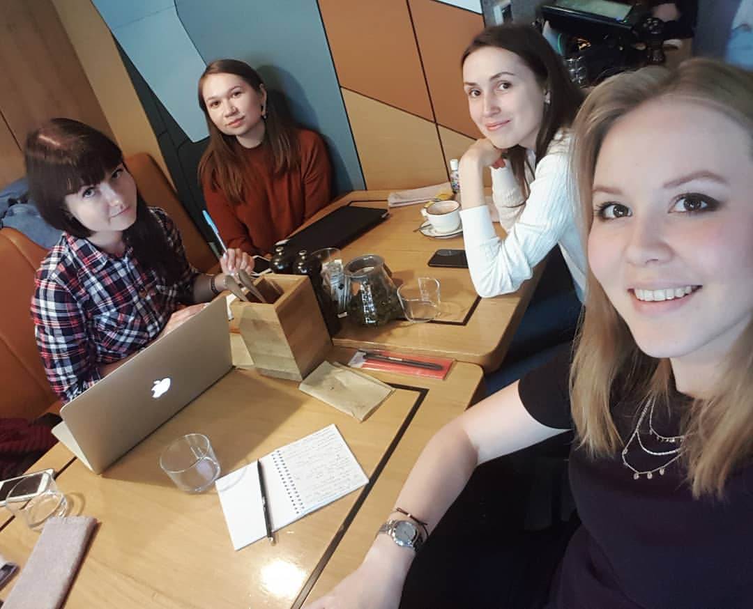 Фотография со встречи с сотрудниками в 2019 году