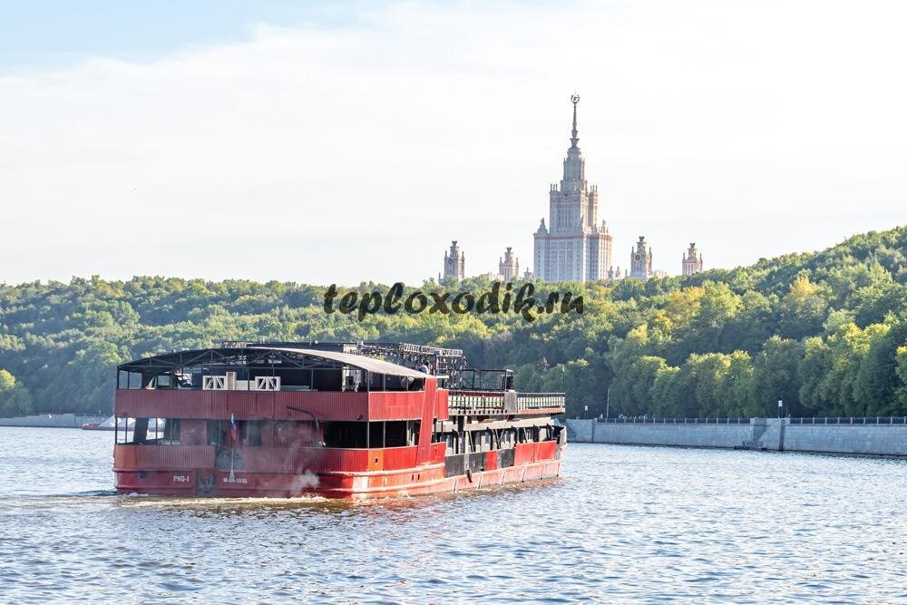 Теплоход "Рио 1"