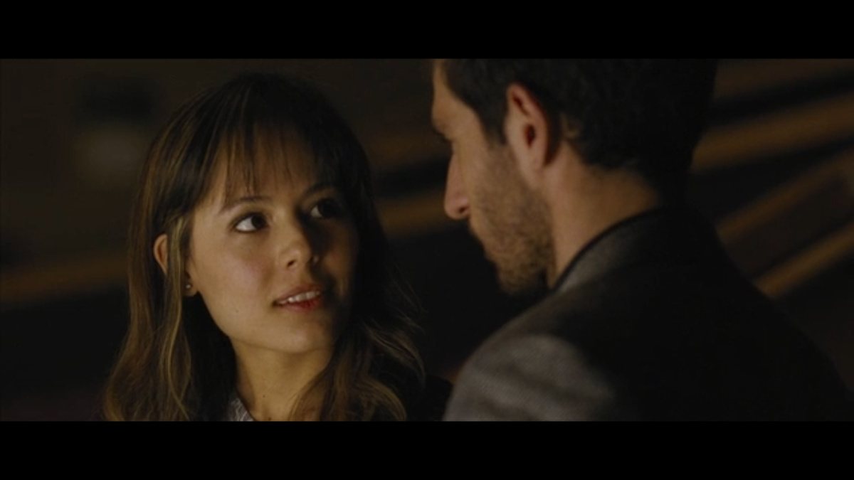 Кадр из фильма (У Фабианы и Адриана вспыхивает любовь)