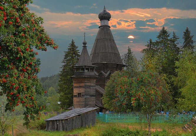 Никольская церковь в Согиницах, фото с сайта https://lpravda.ru/