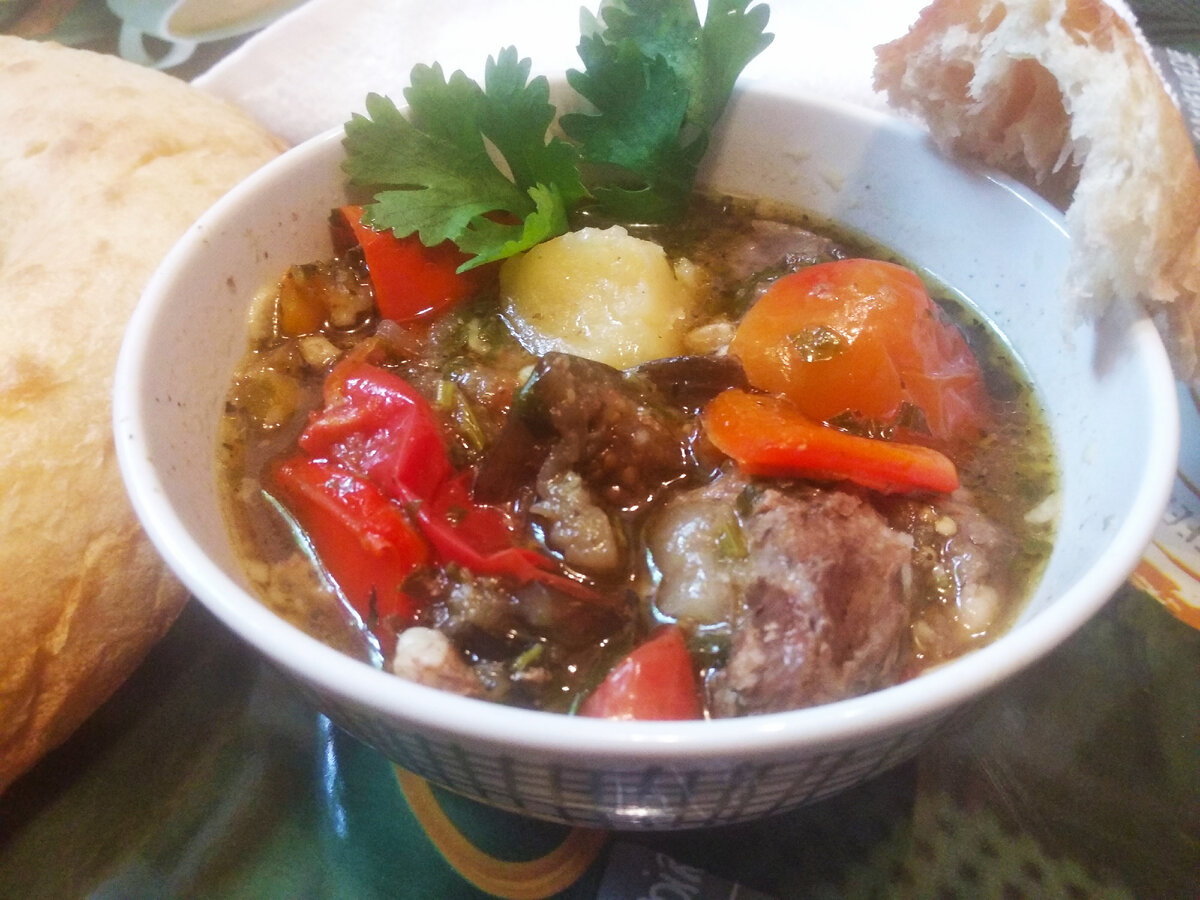 Грузинское блюдо Оджахури
