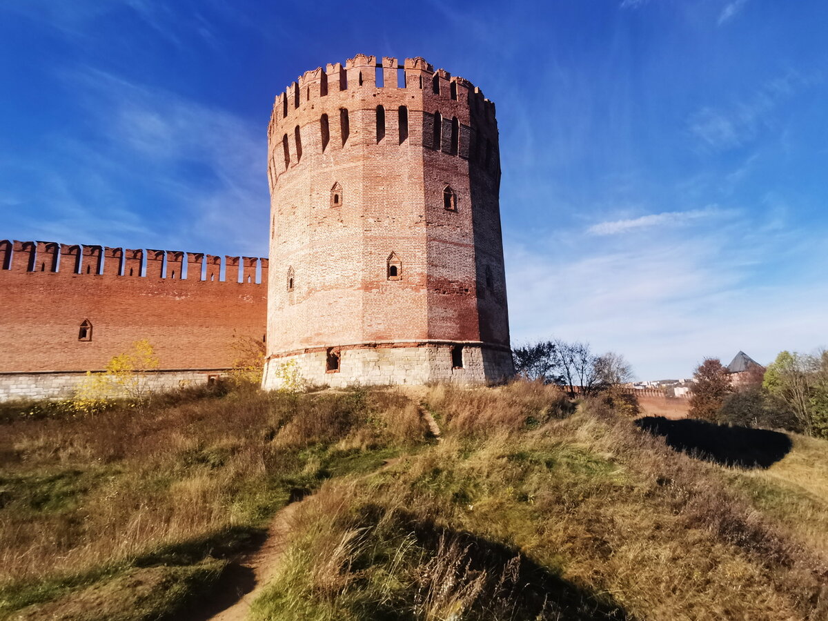 смоленская крепость история